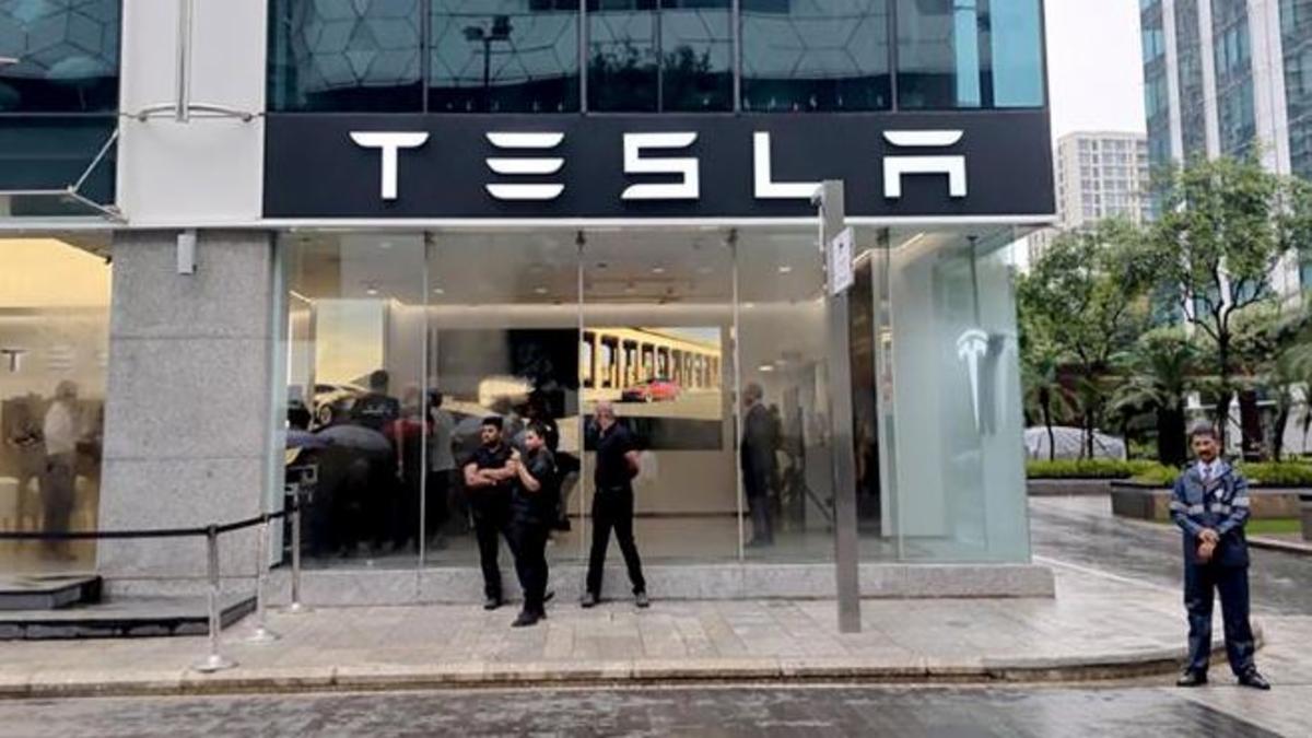 Tesla's first showroom launched in India, new beginning in the electric car market in India